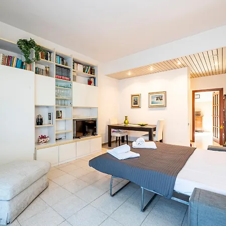 Easy Castello Florence